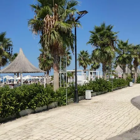 J&a Beachside Apartamento Golem (Tirana)
