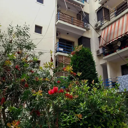J&a Beachside Apartamento Golem (Tirana)