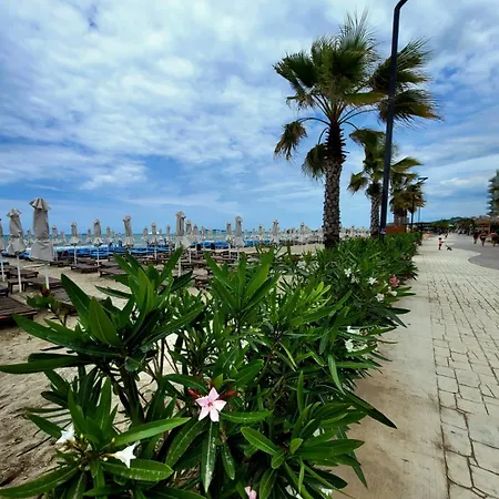 Apartment J&a Beachside Golem (Tirana)